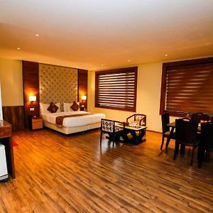 Hotel Residency